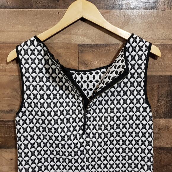 Banana Republic geometric pattern box fit crop zip back tank top womans sz small - Picture 3 of 8